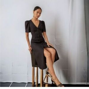 NWT Reformation Newbury dress in black linen